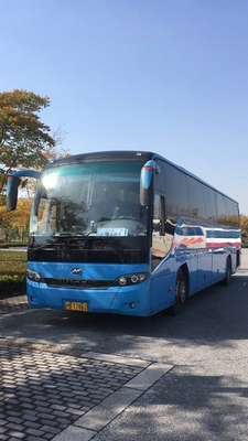 大(dà)巴車(chē)